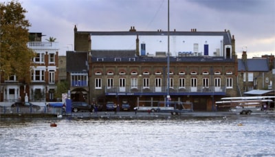 London Rowing Club for hire
