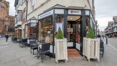 Veeno - The Italian Wine Cafe for hire