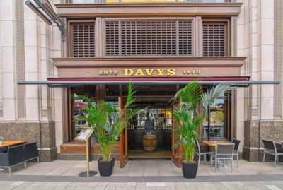 Davy's at Canary Wharf for hire