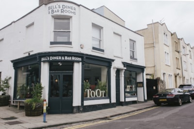 BELL’S DINER AND BAR ROOMS for hire