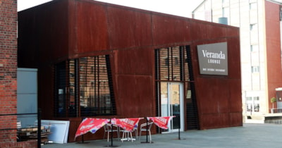 Veranda Lounge for hire