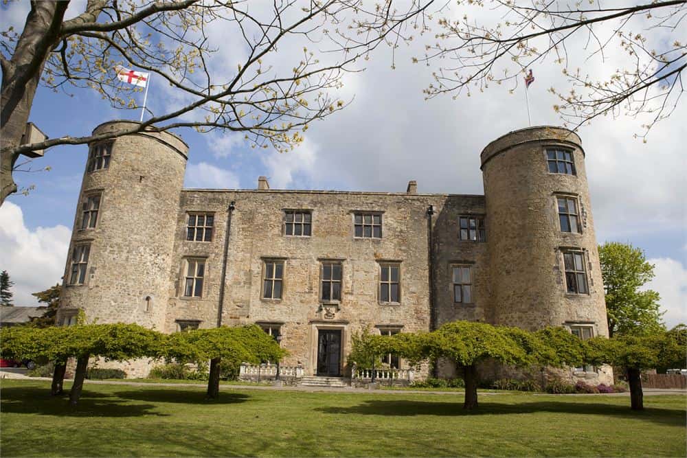 Walworth Castle Hotel for hire